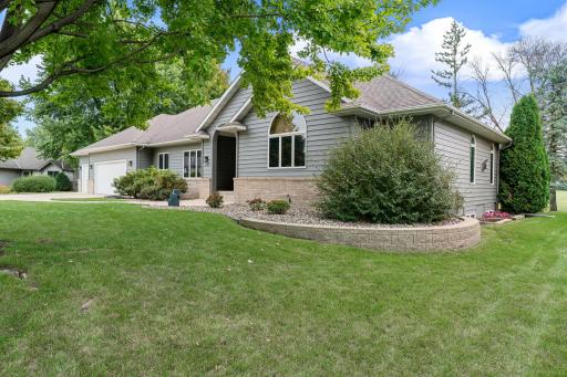 1565 Dell Place, Owatonna, MN 55060