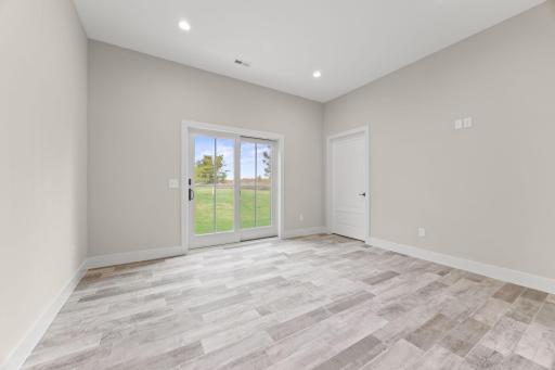 8800 Grace Lane N, Loretto, MN 55357