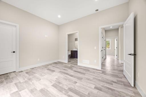 8800 Grace Lane N, Loretto, MN 55357
