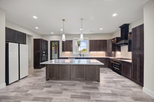8800 Grace Lane N, Loretto, MN 55357