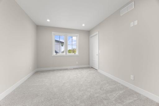 8800 Grace Lane N, Loretto, MN 55357