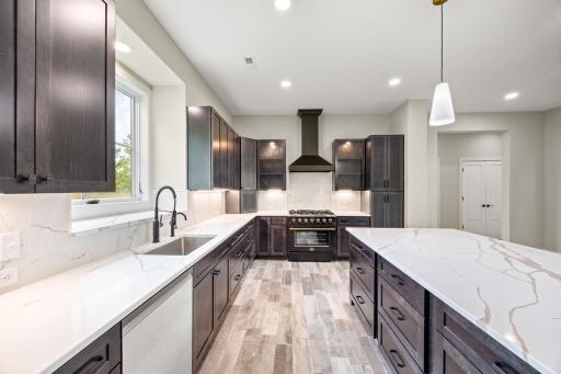 8800 Grace Lane N, Loretto, MN 55357