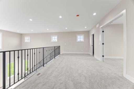 8800 Grace Lane N, Loretto, MN 55357