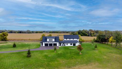 8800 Grace Lane N, Loretto, MN 55357