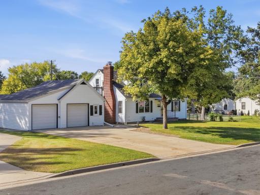 8616 1st Avenue S, Bloomington, MN 55420