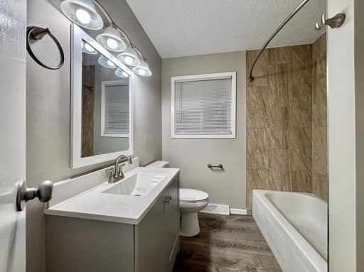 1414 W Danube Road, Minneapolis, MN 55432