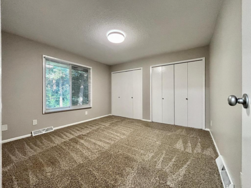 1414 W Danube Road, Minneapolis, MN 55432