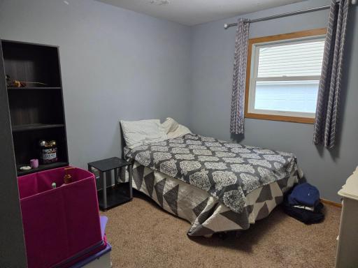 1445 18th Street S, Fargo, ND 58103