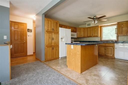 This way to the front door, closet, laundry, and garage