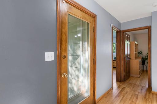 2508 W 140th Street, Burnsville, MN 55337