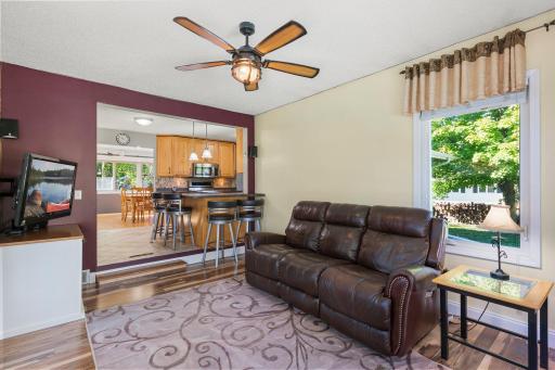 2508 W 140th Street, Burnsville, MN 55337