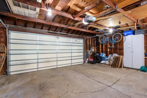 2508 W 140th Street, Burnsville, MN 55337