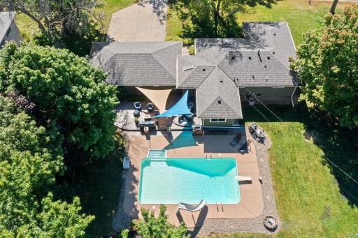2508 W 140th Street, Burnsville, MN 55337