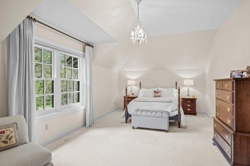 9340 W Bush Lake Road, Bloomington, MN 55438