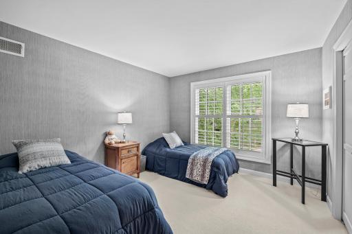 9340 W Bush Lake Road, Bloomington, MN 55438