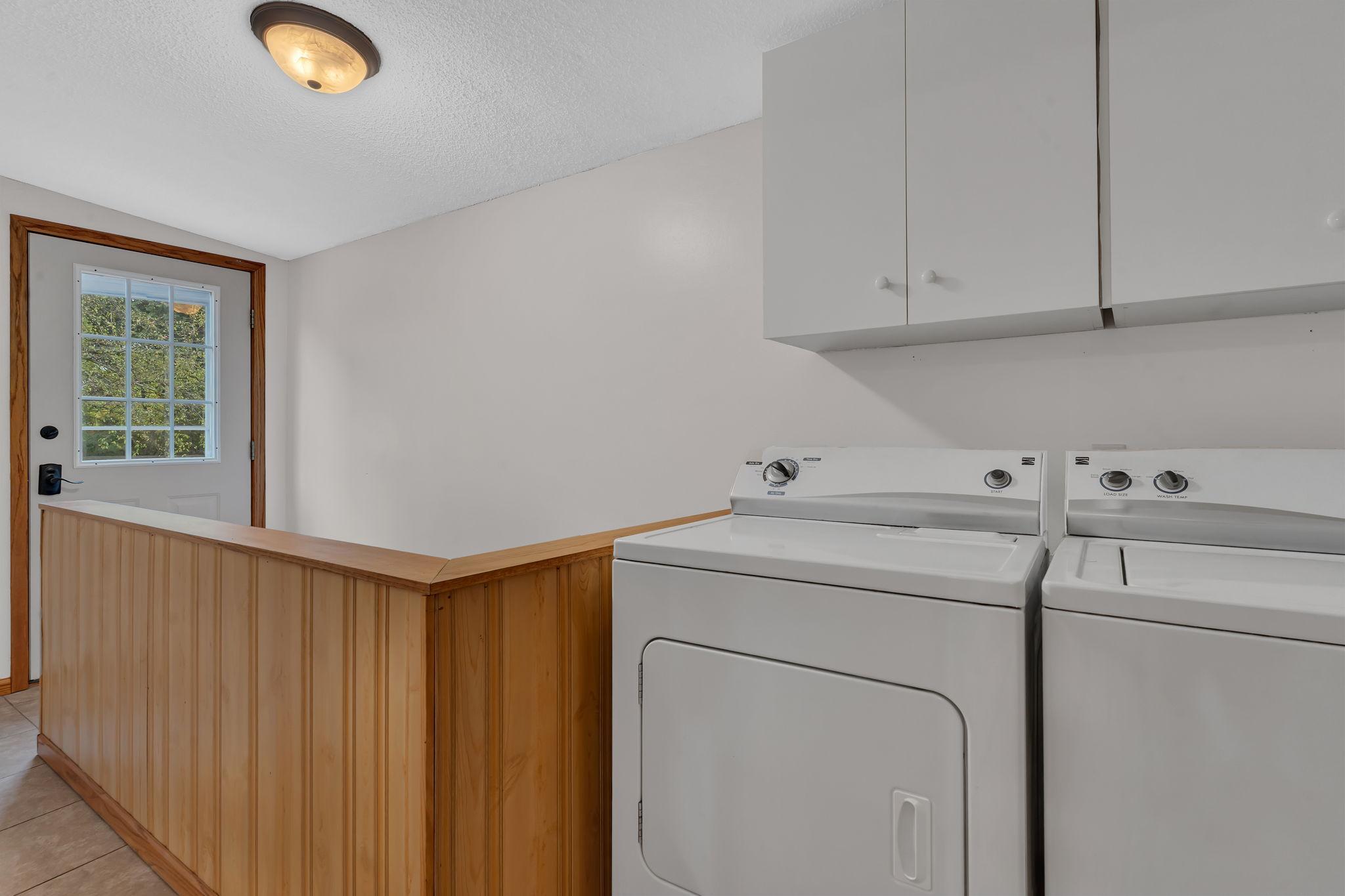 212- Main Level Laundry