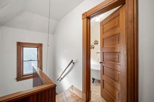 221 8th Street W, Hastings, MN 55033