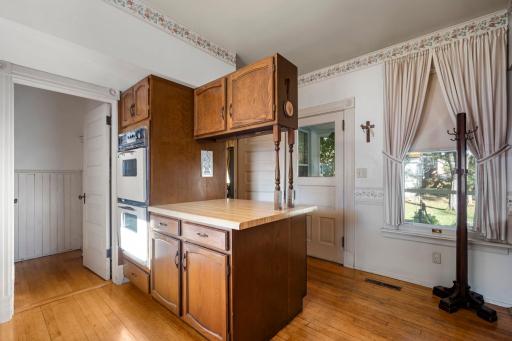 221 8th Street W, Hastings, MN 55033