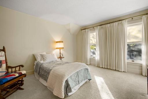 221 8th Street W, Hastings, MN 55033