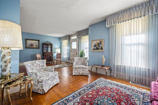 221 8th Street W, Hastings, MN 55033