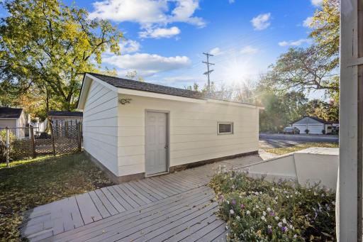 221 8th Street W, Hastings, MN 55033