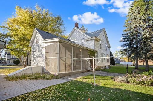221 8th Street W, Hastings, MN 55033