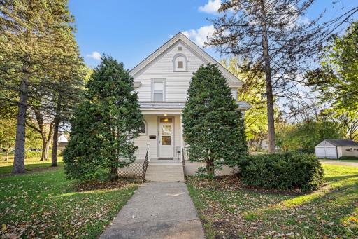 221 8th Street W, Hastings, MN 55033