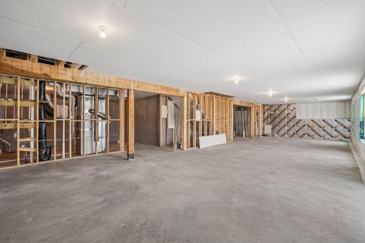 47-web-or-mls-23532 Ashbury Dr-S2611-047.jpg