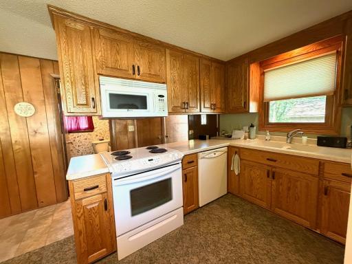 402 3rd Street S, Atwater, MN 56209