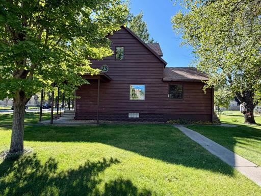402 3rd Street S, Atwater, MN 56209