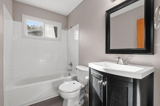 2413 W 107th Street, Bloomington, MN 55431