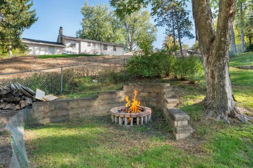 2413 W 107th Street, Bloomington, MN 55431