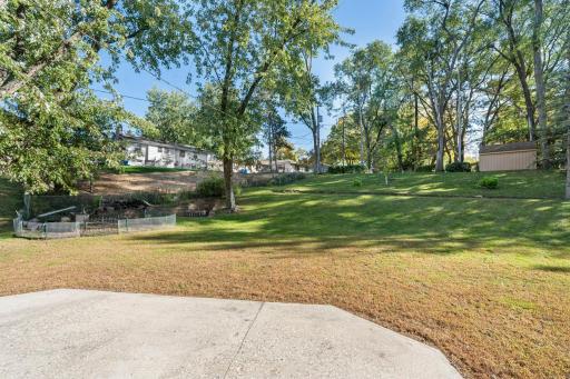 2413 W 107th Street, Bloomington, MN 55431