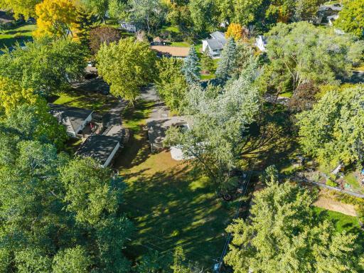 2413 W 107th Street, Bloomington, MN 55431