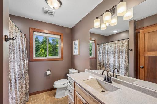 23 Hilltop Road, Houlton, WI 54082