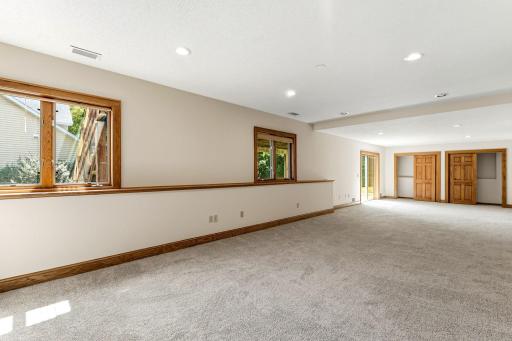 8843 Blackoaks Lane N, Maple Grove, MN 55311