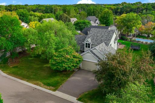 8843 Blackoaks Lane N, Maple Grove, MN 55311