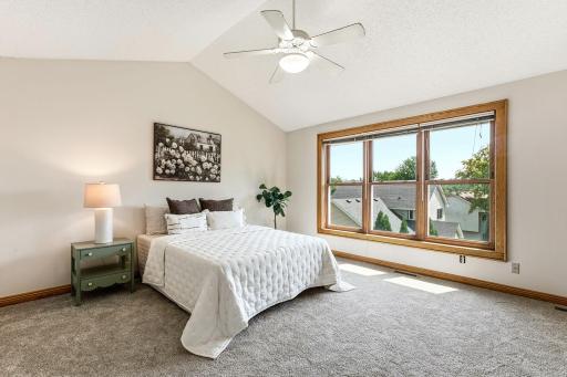 8843 Blackoaks Lane N, Maple Grove, MN 55311
