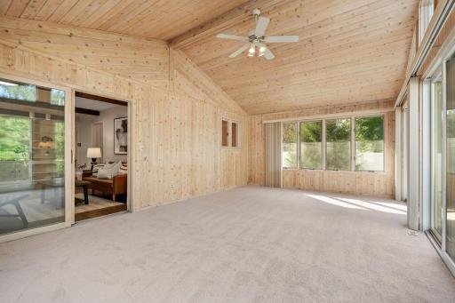 9906 4th Avenue S, Bloomington, MN 55420