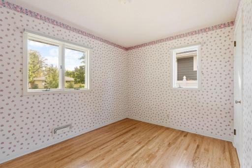 9906 4th Avenue S, Bloomington, MN 55420