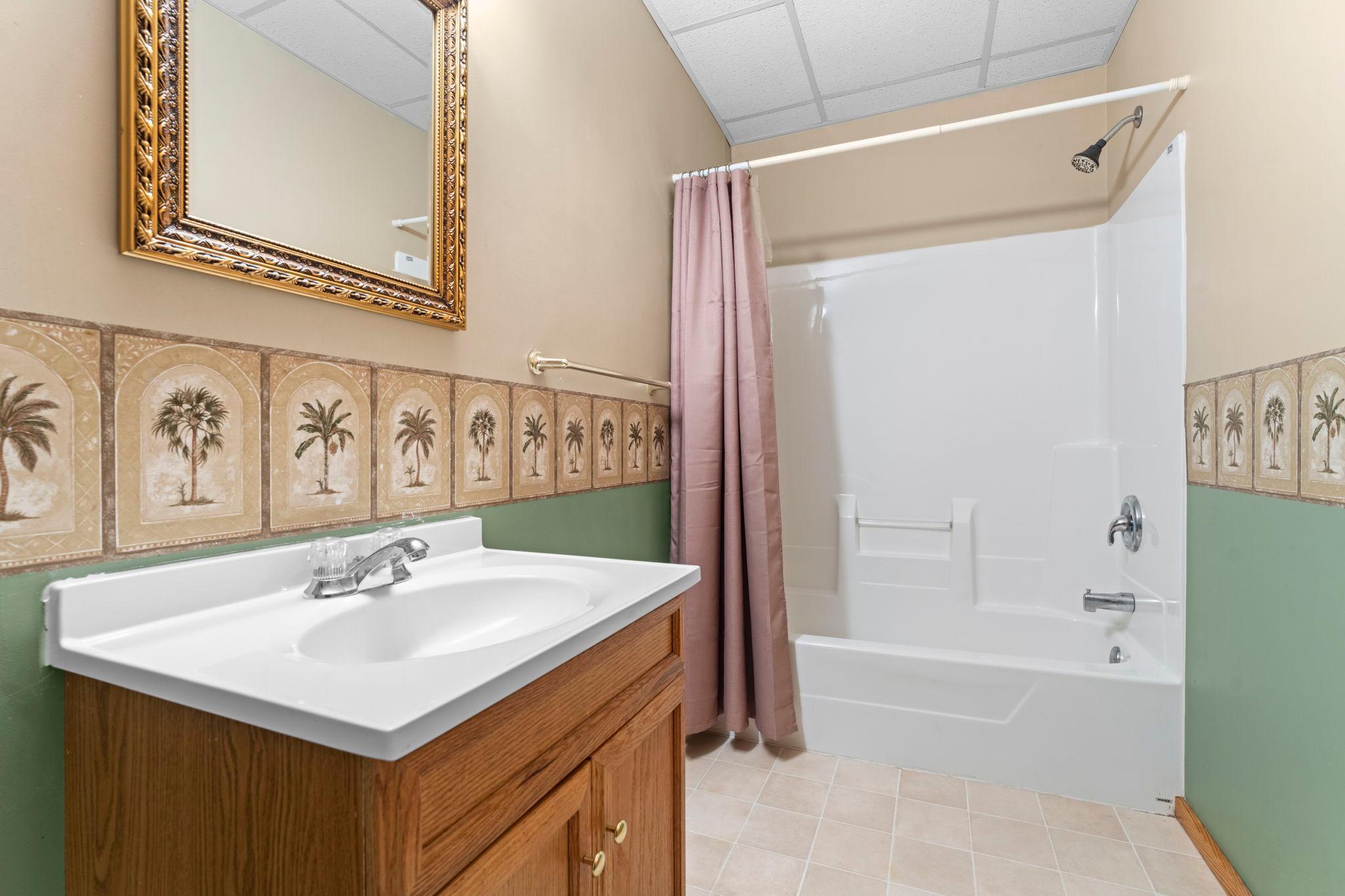 78-web-or-mls-W6841 Golf Course Road-594.jpg