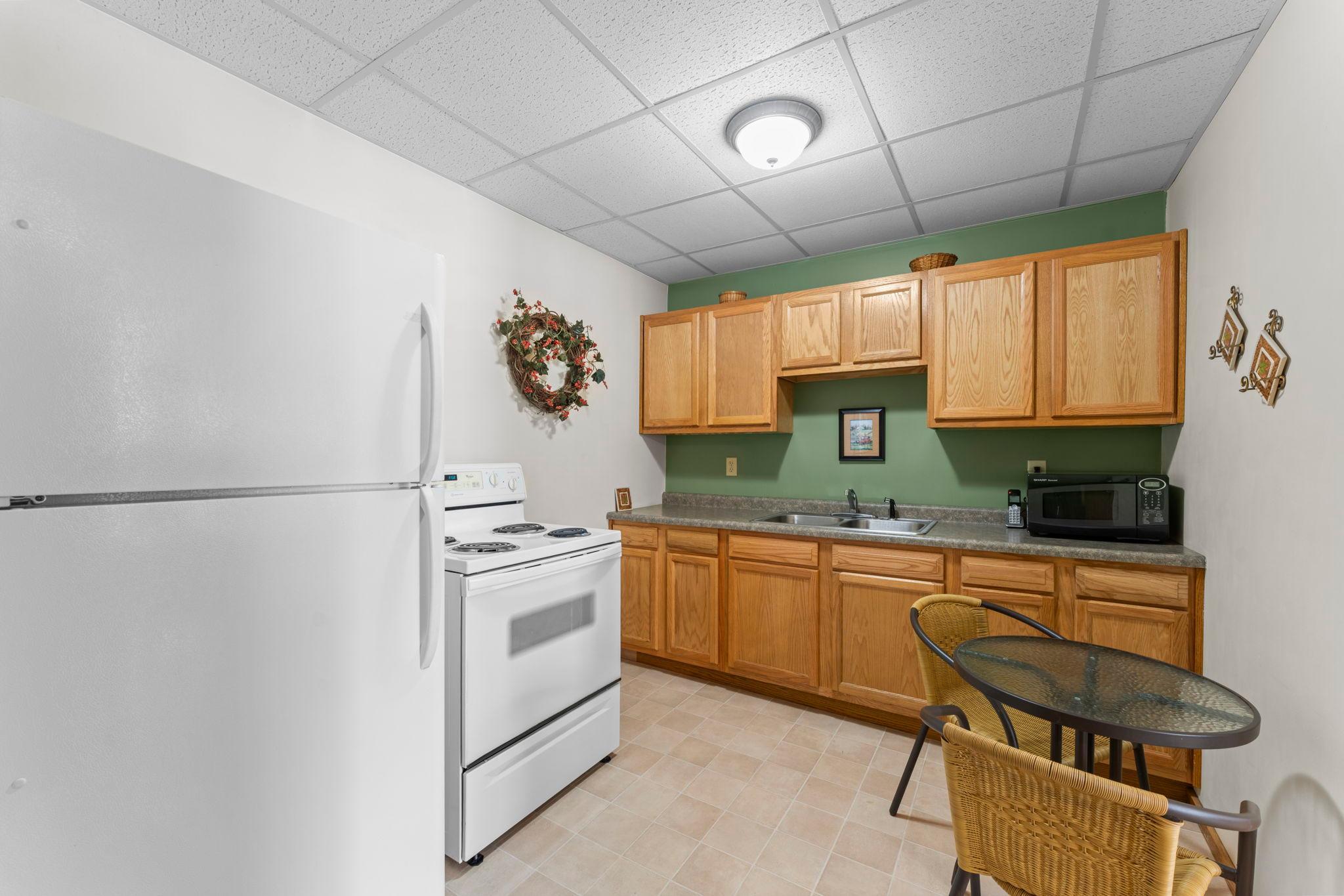 66-web-or-mls-W6841 Golf Course Road-534.jpg
