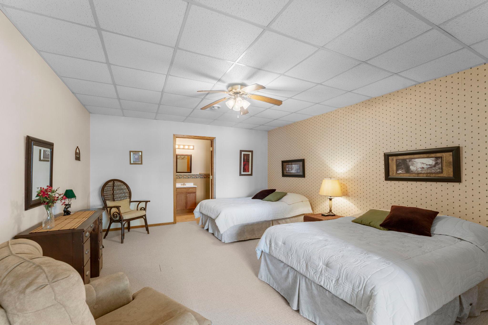 82-web-or-mls-W6841 Golf Course Road-614.jpg