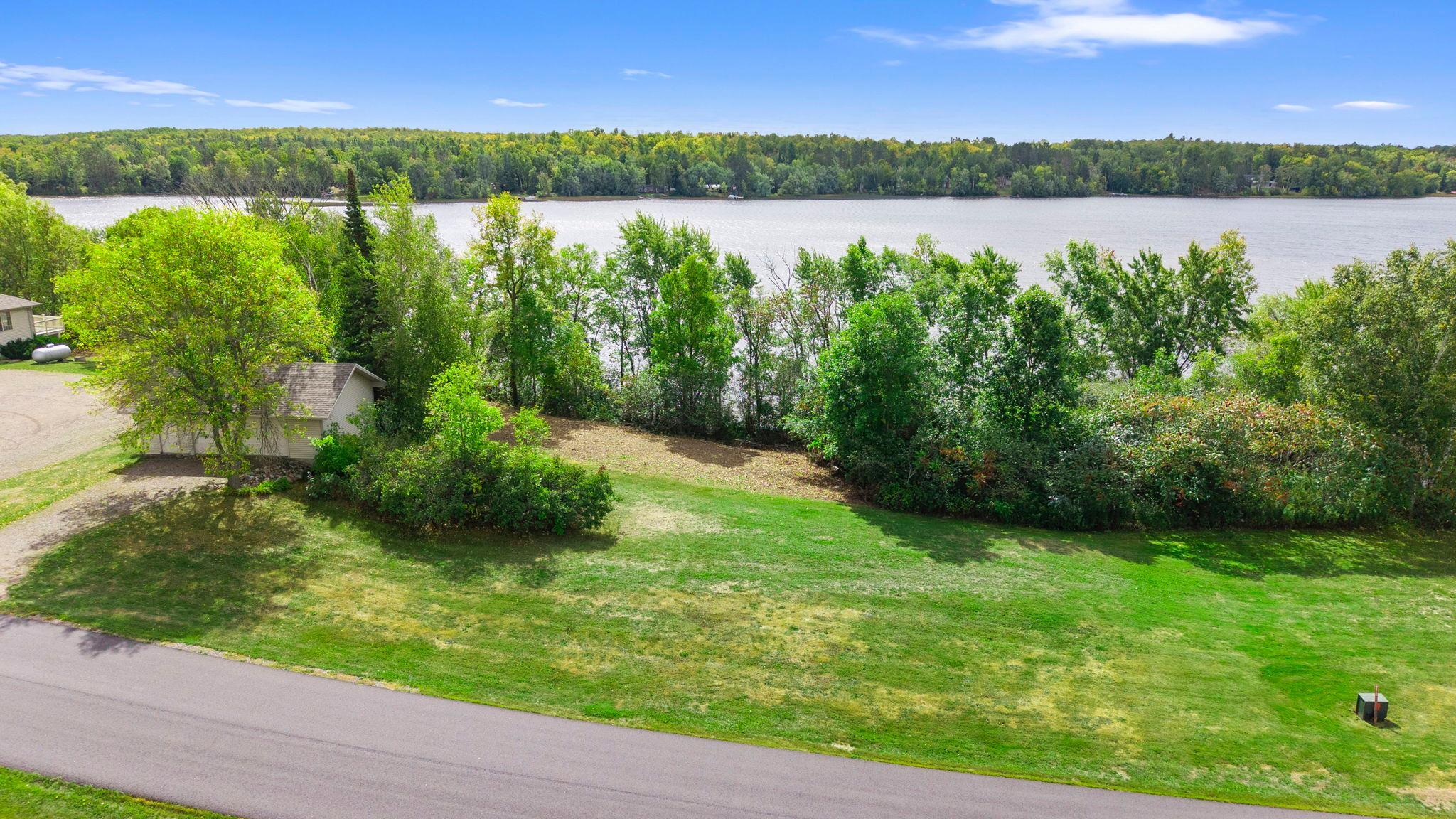 11-web-or-mls-W6841 Golf Course Road-128.jpg