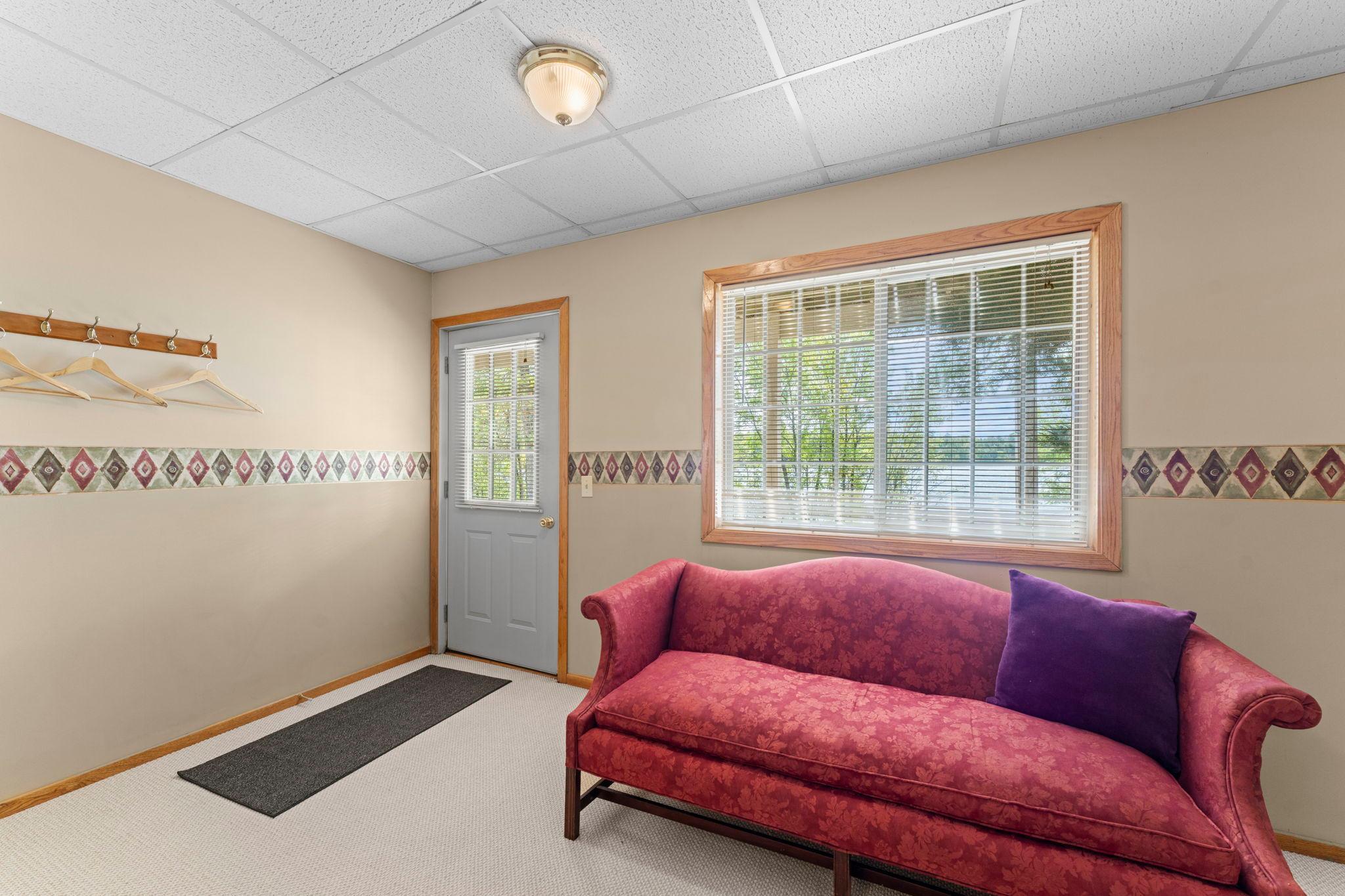 87-web-or-mls-W6841 Golf Course Road-639.jpg