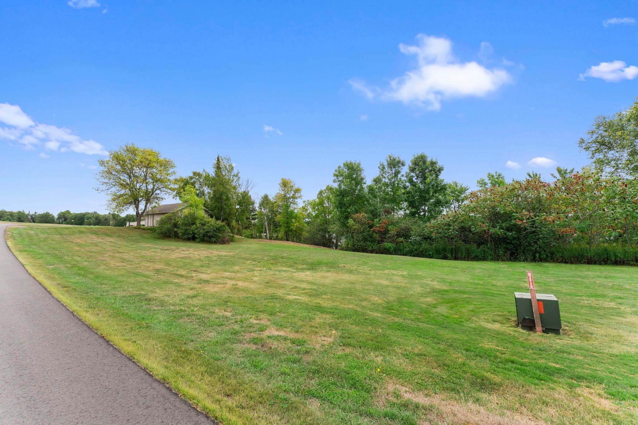 95-web-or-mls-W6841 Golf Course Road-287.jpg