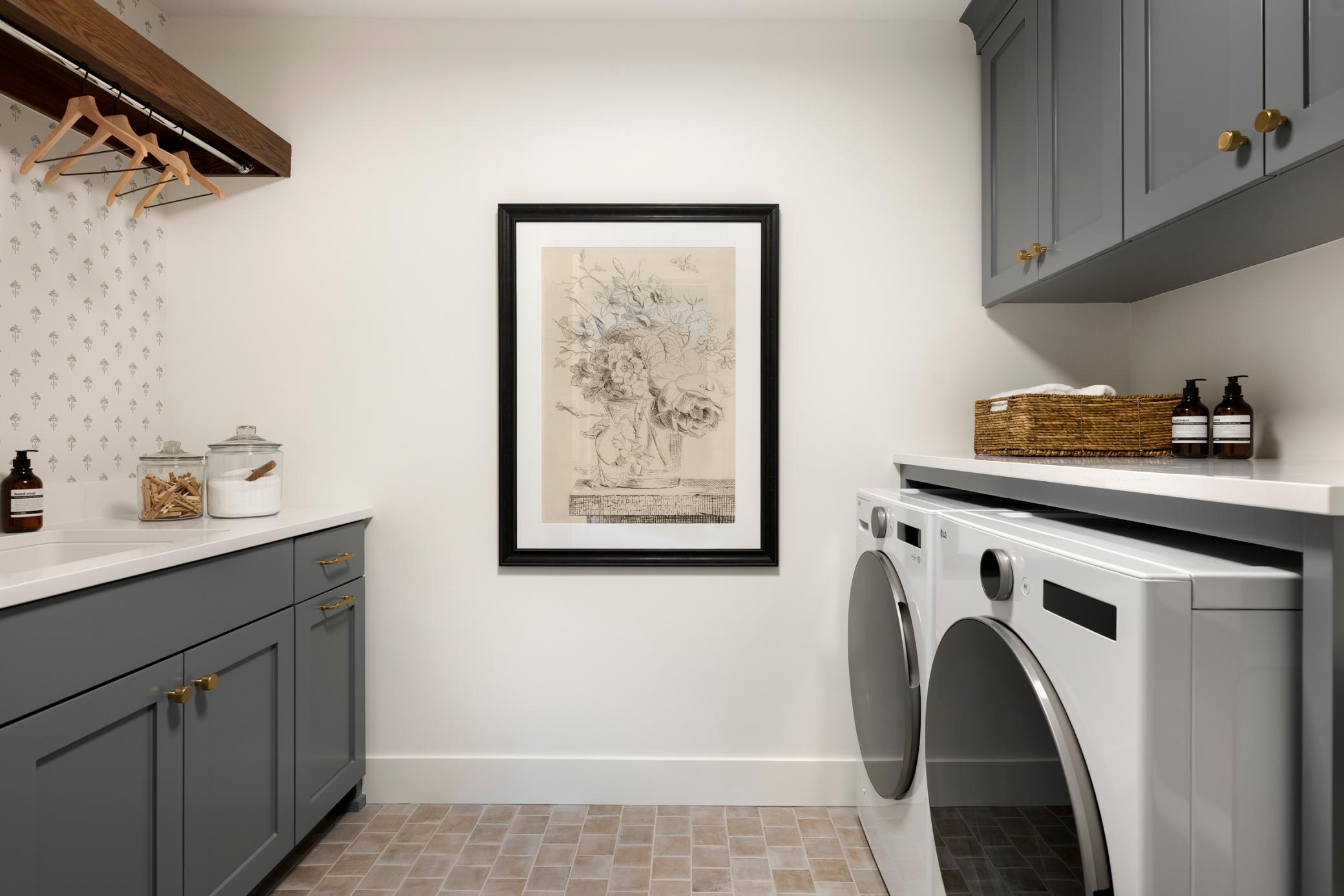 AHT + Gonyea - 47th Pl N - Interiors - 054.jpg