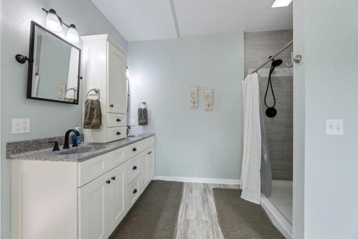 917 Mississippi Ln Brownsville MN (11).jpg
