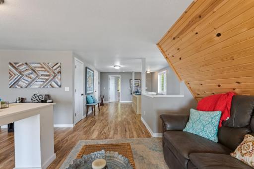917 Mississippi Ln Brownsville MN (19).jpg