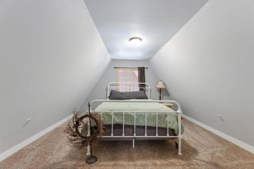 917 Mississippi Ln Brownsville MN (15).jpg